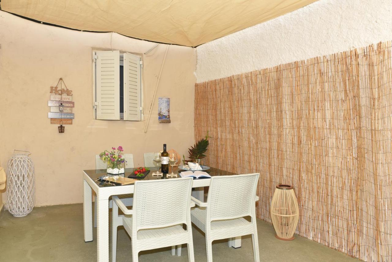 Almanza Apartment Syros Ermoúpoli Eksteriør bilde